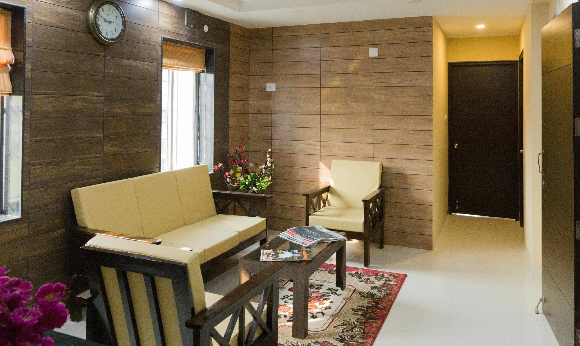 Treebo Trend Newtown Classic Calcutta Buitenkant foto